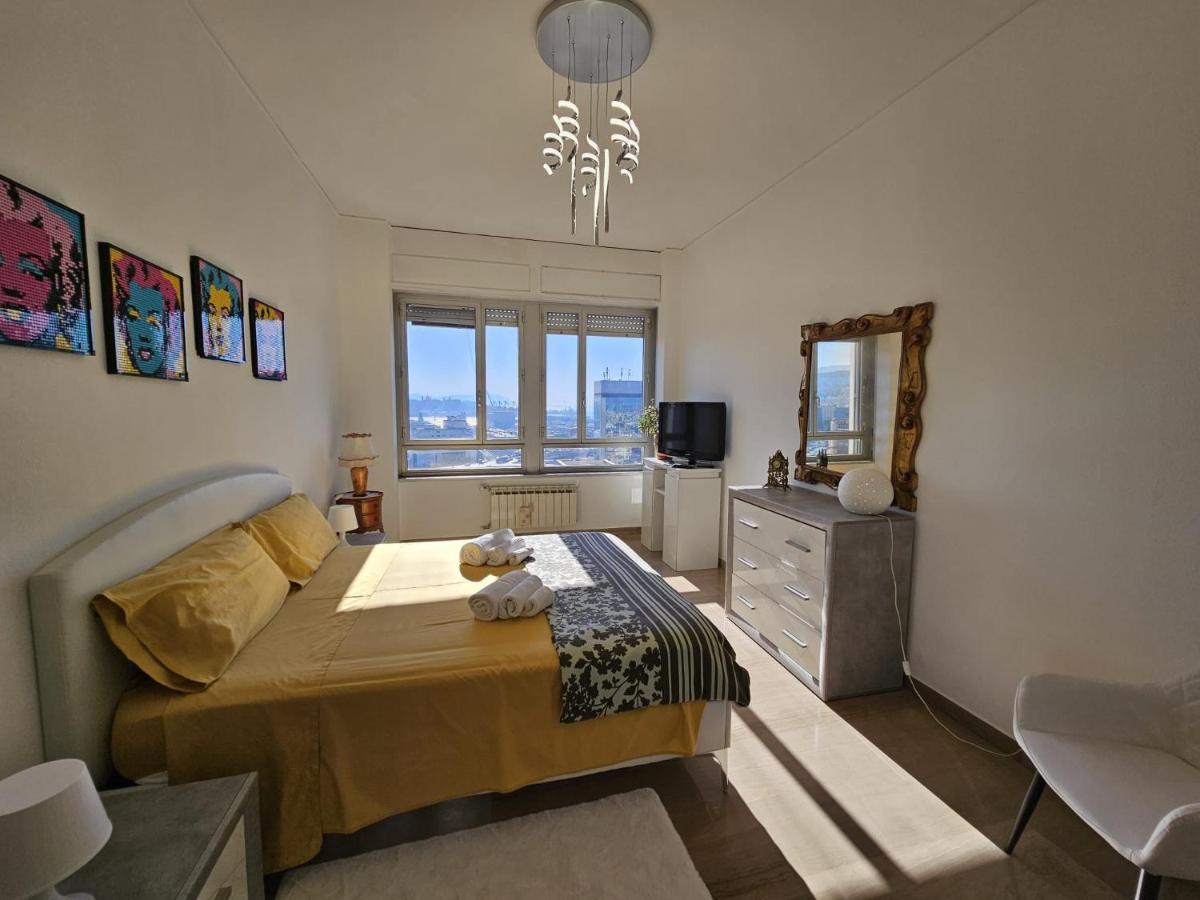 La Finestra Sul Porto Apartment Genoa Luaran gambar