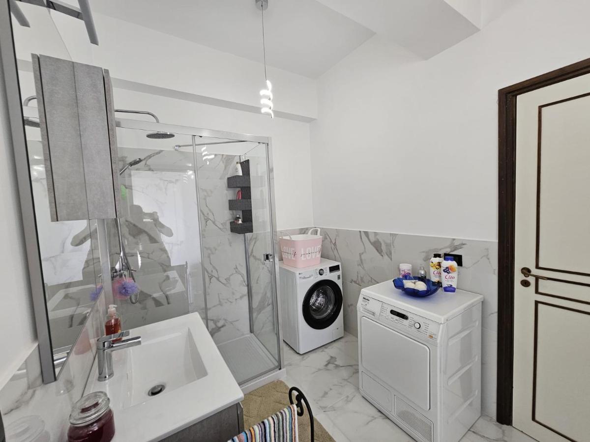 La Finestra Sul Porto Apartment Genoa Luaran gambar